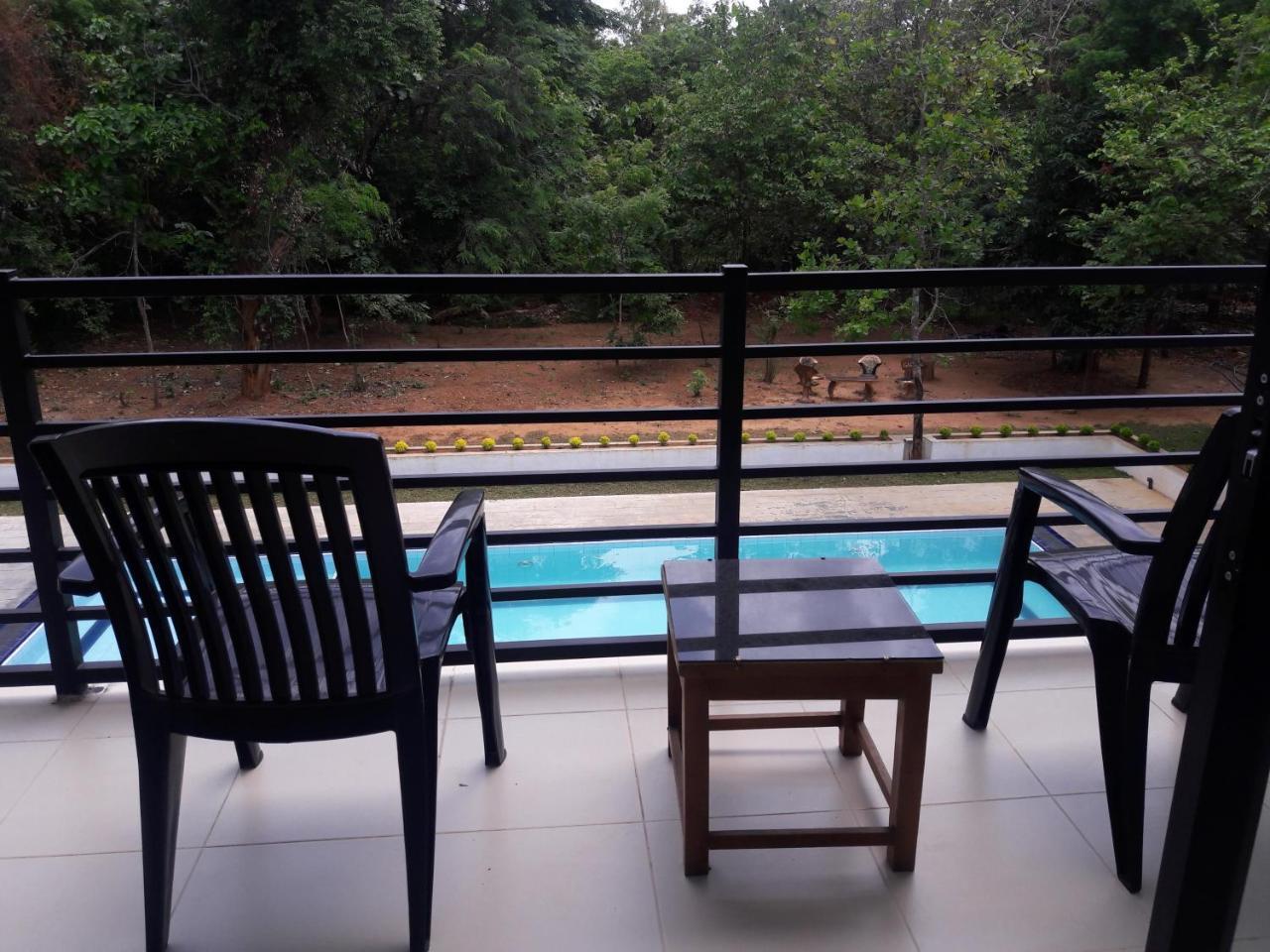 Lavish Resort - Sigirya Sigiriya Exterior photo